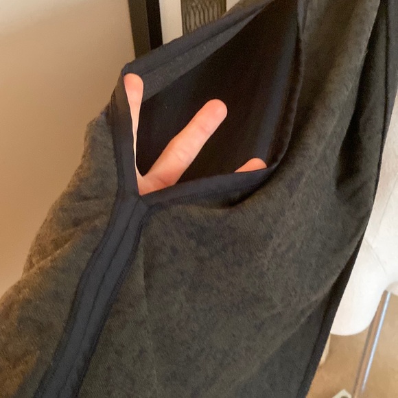 Lululemon Adjustable Wrap/Scarf - Picture 2 of 9